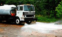 HF2000 Applying Water